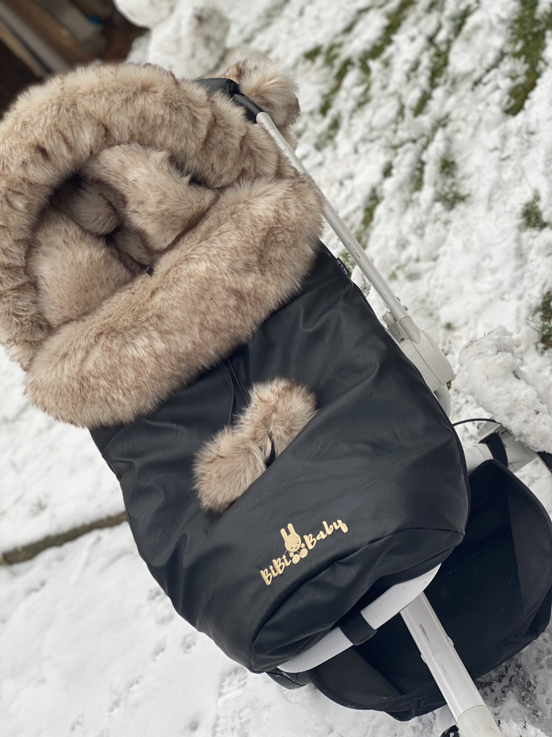 Winter set for stroller, muff and fur collar for the canopy – black and medium long fur – ,,BOMBA" FUR - Image 3