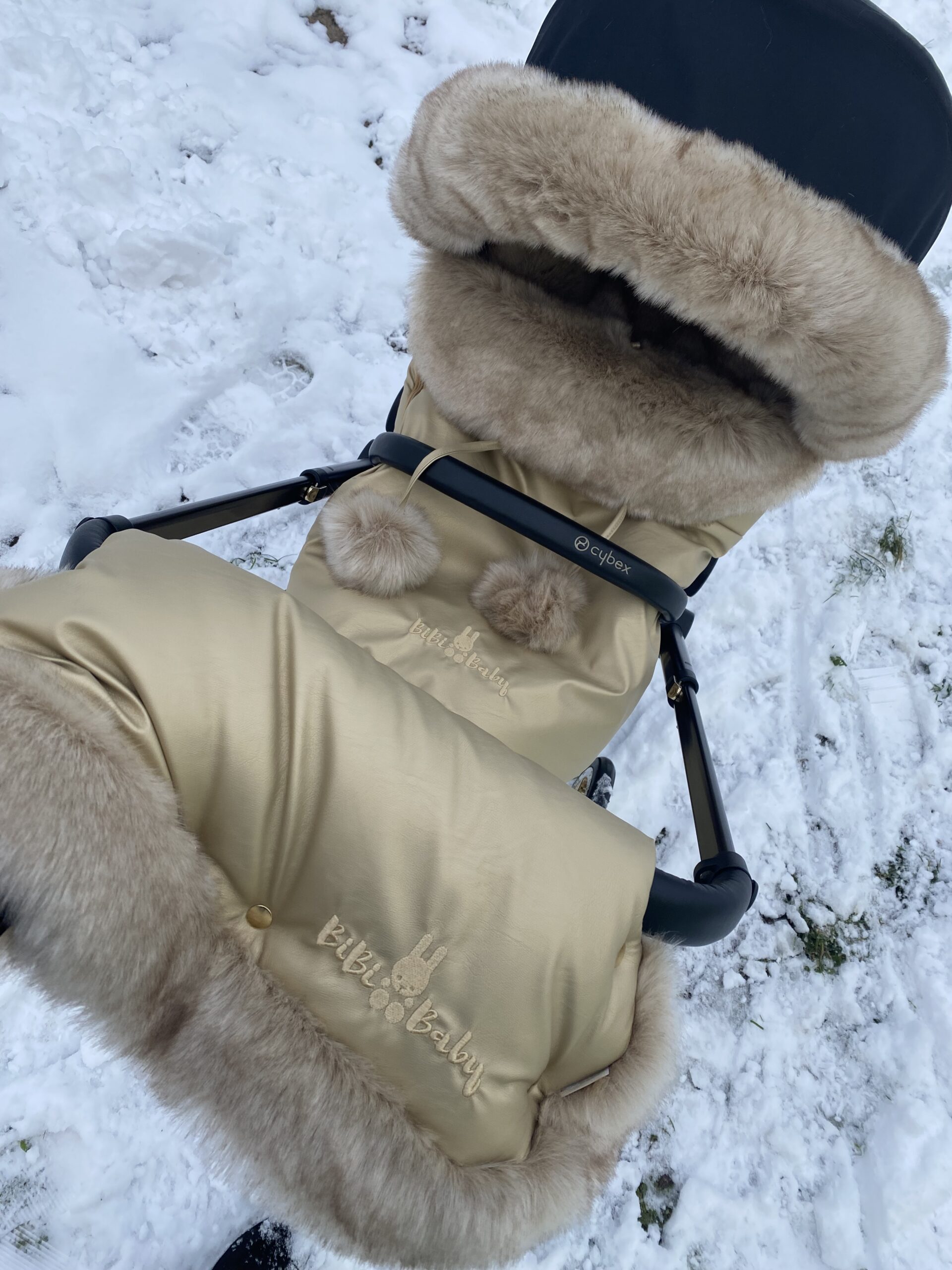 Winter Set For Stroller, Muff And Fur Collar For The Canopy – GOLD And Medium Long Fur- Very Luxurious Fur – ,,BOMBA DELUXE” FUR - Image 2
