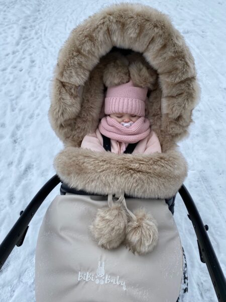 Czapka z kominem RÓŻOWY-wiek: 1-3 latek   2 pompony - bomba deluxe