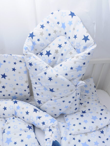 Rożek/otulacz niemowlęcy - “White and blue stars”