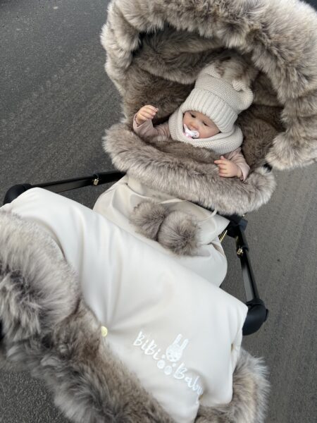 Zestaw zimowy śpiworek, mufka oraz futrzany kołnierz na budkę- beżowy + futerko BOMBA ROYAL