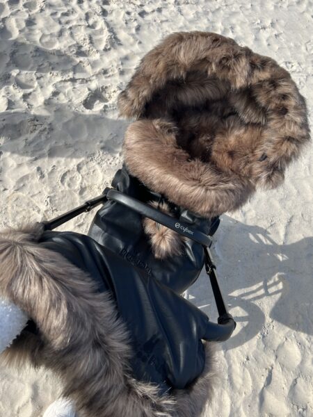 Zestaw zimowy śpiworek, mufka oraz futrzany kołnierz na budkę- czarny + futerko „CHOCO CHOCO"