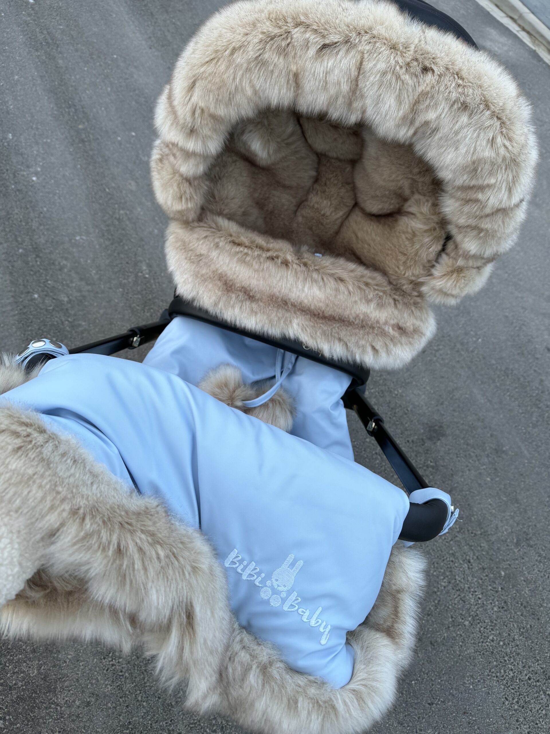 Winter set for stroller, muff and fur collar for the canopy – blue and medium long fur- very luxurious fur – ,,BOMBA DELUXE” FUR - Image 4